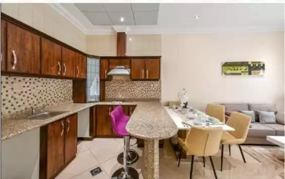 Wohn Klaar eigendom 1 Schlafzimmer F/F Wohnung  zu vermieten in Al Sadd , Doha #15369 - 1  image 