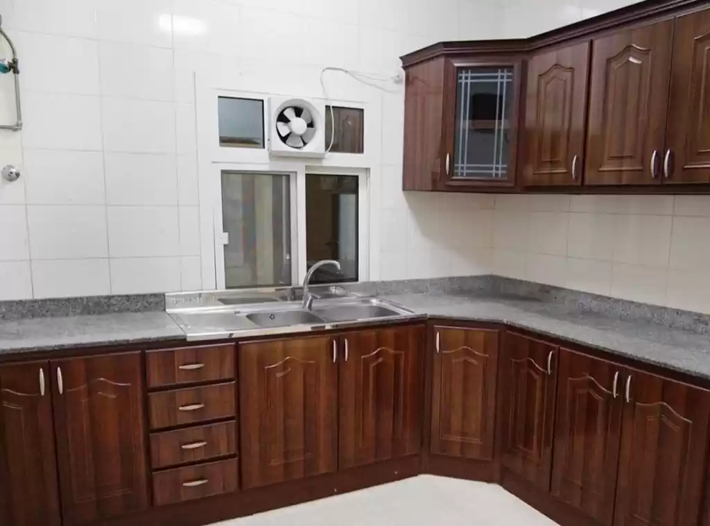 Residencial Listo Propiedad 3 dormitorios U / F Apartamento  alquiler en Doha #15454 - 1  image 