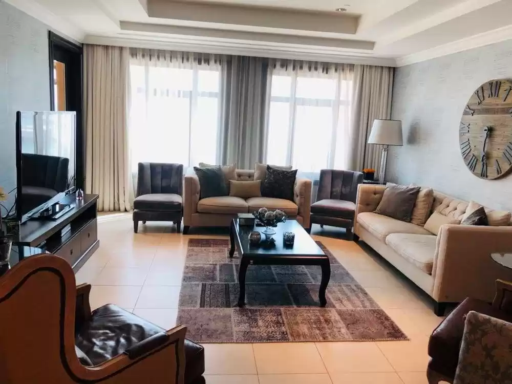 yerleşim Hazır Mülk 2 yatak odası F/F Apartman  kiralık içinde Al Sadd , Doha #15457 - 1  image 