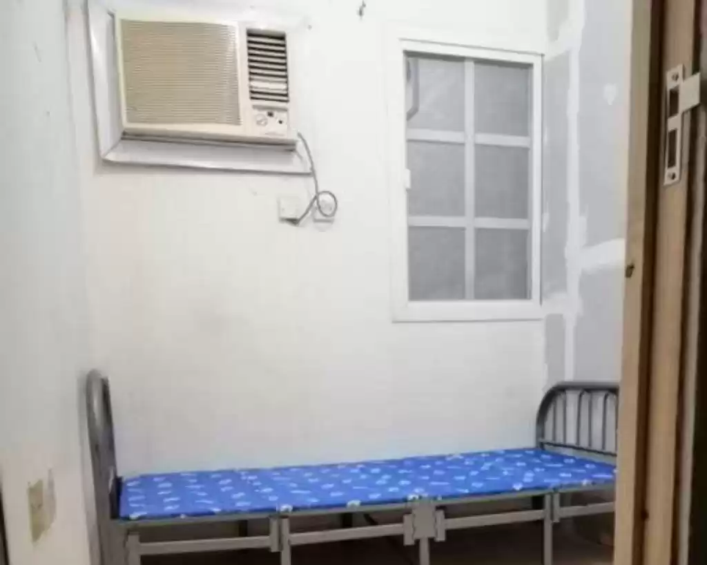 Wohn Klaar eigendom 3 Schlafzimmer F/F Wohnung  zu vermieten in Al Sadd , Doha #15655 - 1  image 