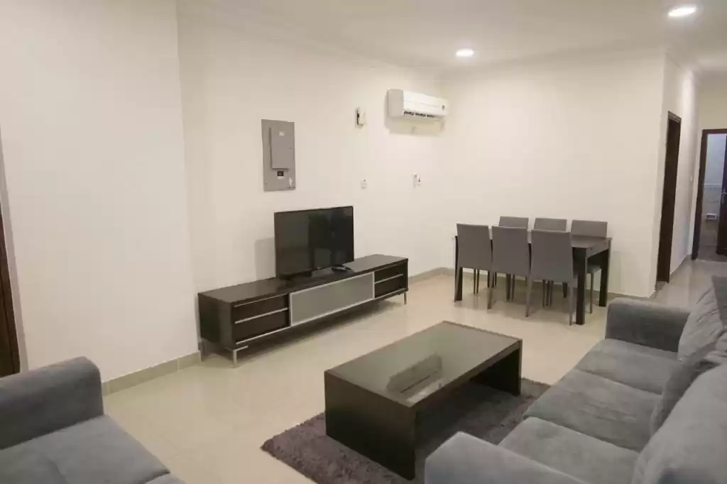 سكني عقار جاهز 2 غرف  مفروش شقة  للإيجار في السد , الدوحة #15740 - 1  صورة 