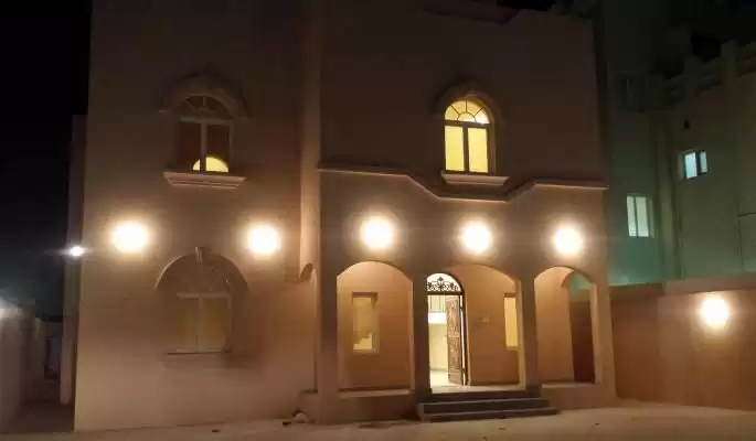 住宅 就绪物业 2 间卧室 顺丰 公寓  出租 在 萨德 , 多哈 #15753 - 1  image 