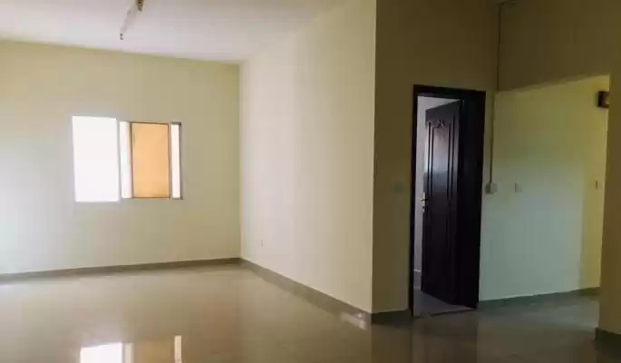 Residencial Listo Propiedad 3 dormitorios U / F Apartamento  alquiler en al-sad , Doha #15816 - 1  image 