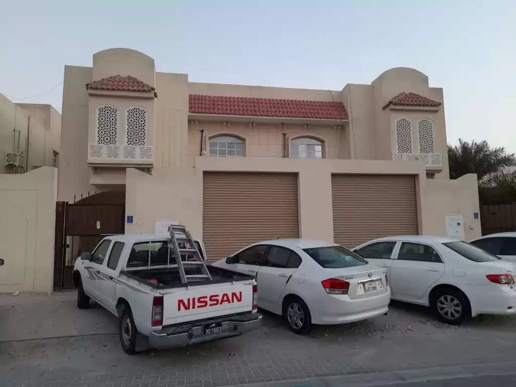 سكني عقار جاهز ستوديو غير مفروش شقة  للإيجار في السد , الدوحة #15817 - 1  صورة 