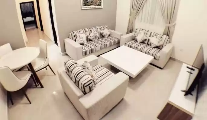 住宅 就绪物业 2 间卧室 楼/楼 公寓  出租 在 萨德 , 多哈 #15821 - 1  image 