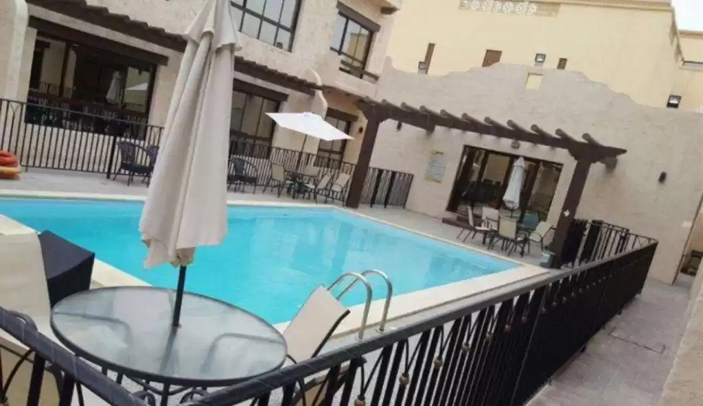 Residential Ready Property 1 Bedroom F/F Apartment  for rent in Al Sadd , Doha #15936 - 1  image 