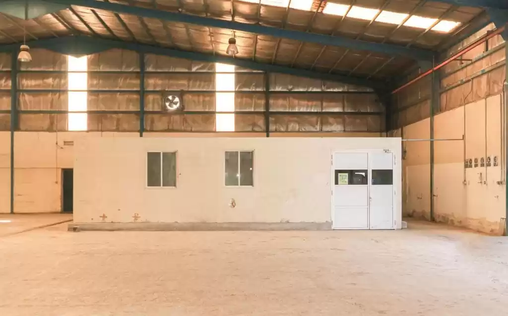 Commercial Ready Property S/F Warehouse  for rent in Al Sadd , Doha #15968 - 1  image 