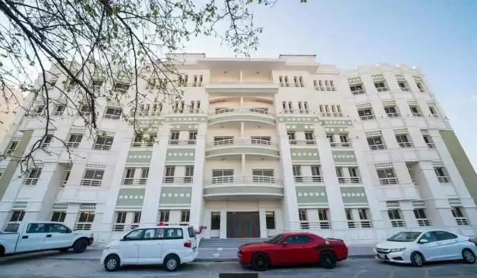 Wohn Klaar eigendom 2 Schlafzimmer F/F Wohnung  zu vermieten in Al Sadd , Doha #15990 - 1  image 