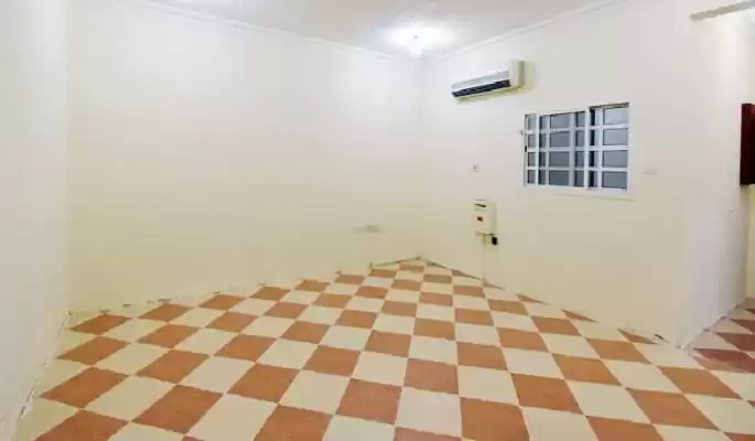 سكني عقار جاهز 3 غرف  غير مفروش شقة  للإيجار في السد , الدوحة #16004 - 1  صورة 