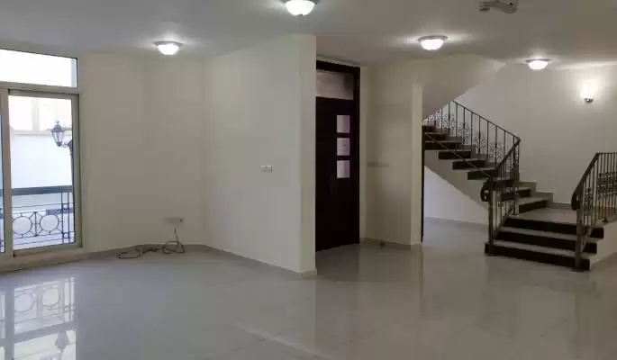 مسکونی املاک آماده 4 اتاق خواب U/F ویلا در مجتمع  برای اجاره که در السد , دوحه #16106 - 1  image 