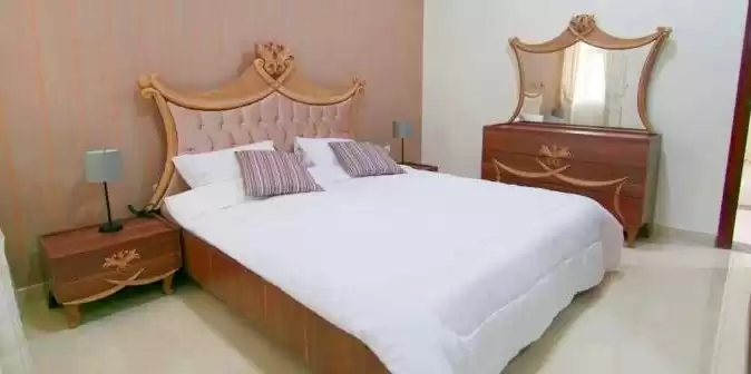 住宅 就绪物业 2 间卧室 楼/楼 公寓  出租 在 萨德 , 多哈 #16143 - 1  image 