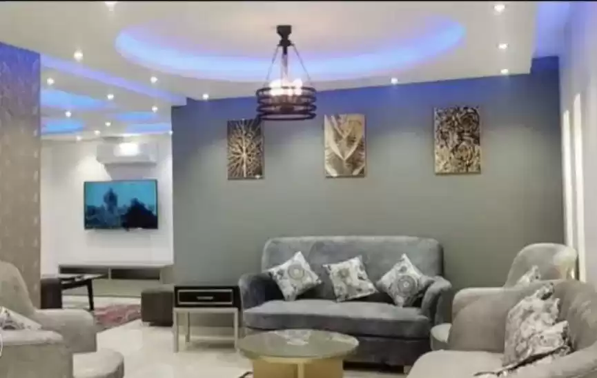 Residential Ready Property 3 Bedrooms F/F Apartment  for sale in Al Sadd , Doha #16234 - 1  image 