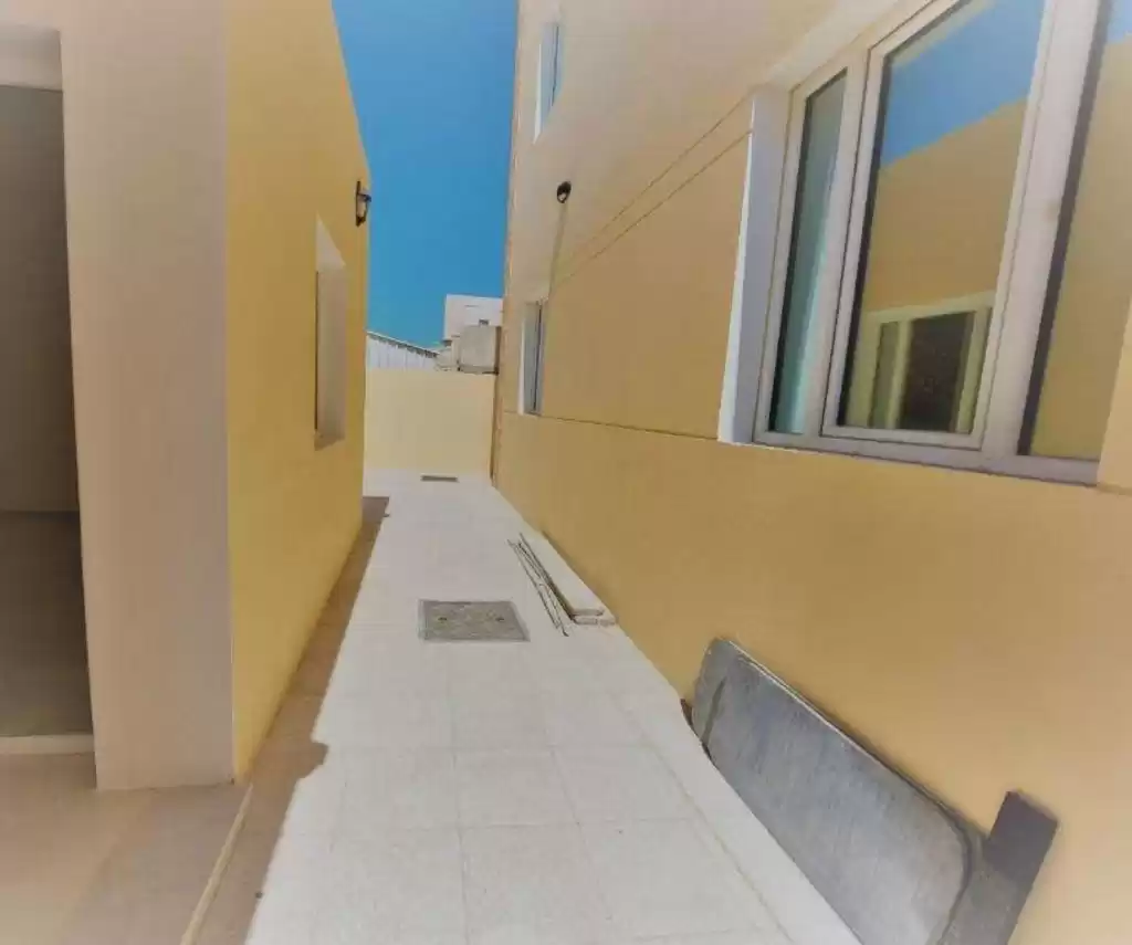 Résidentiel Propriété prête 7+ chambres U / f Villa autonome  a louer au Al-Sadd , Doha #16279 - 1  image 