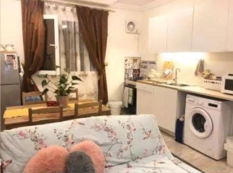 Residencial Listo Propiedad 1 dormitorio F / F Apartamento  alquiler en Doha #16299 - 1  image 