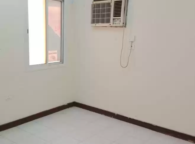 住宅 就绪物业 2 间卧室 U/F 公寓  出租 在 萨德 , 多哈 #16408 - 1  image 