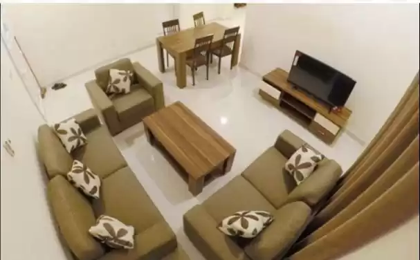 yerleşim Hazır Mülk 1 yatak odası F/F Apartman  kiralık içinde Doha #16413 - 1  image 