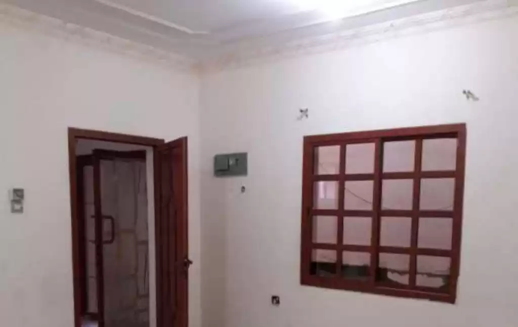 住宅 就绪物业 1 间卧室 U/F 公寓  出租 在 萨德 , 多哈 #16547 - 1  image 