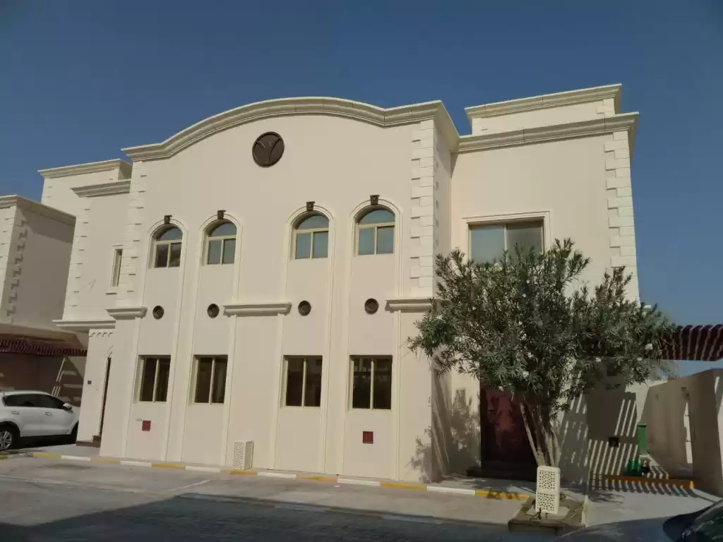سكني عقار جاهز 2 غرف  مفروش شقة  للإيجار في السد , الدوحة #16619 - 1  صورة 