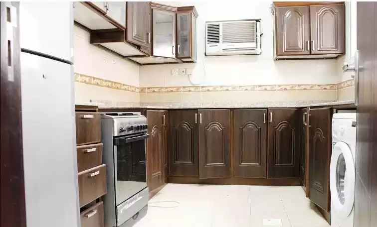 سكني عقار جاهز 3 غرف  نصف مفروش شقة  للإيجار في السد , الدوحة #16688 - 1  صورة 