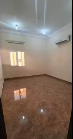 سكني عقار جاهز 2 غرف  غير مفروش شقة  للإيجار في السد , الدوحة #16693 - 1  صورة 