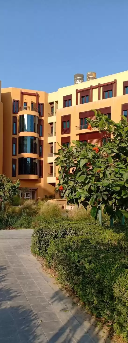 yerleşim Hazır Mülk 2 yatak odası S/F Apartman  kiralık içinde Al Sadd , Doha #16747 - 1  image 
