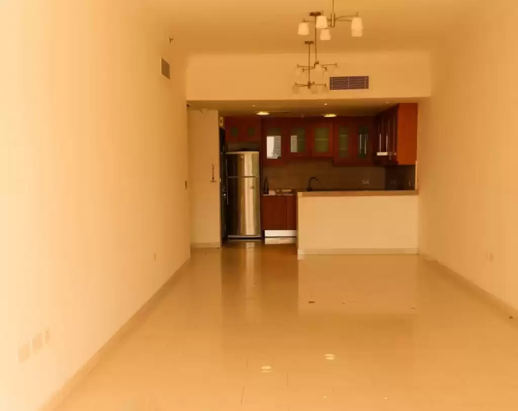 مسکونی املاک آماده 1 اتاق خواب S/F اپارتمان  برای اجاره که در دوحه #16753 - 1  image 