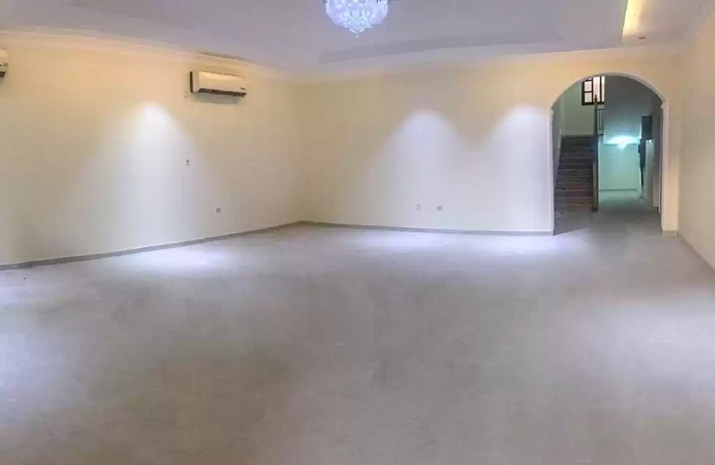 سكني عقار جاهز 6 غرف  غير مفروش فيلا  للبيع في السد , الدوحة #16768 - 1  صورة 
