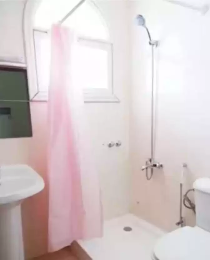 Wohn Klaar eigendom 1 Schlafzimmer F/F Wohnung  zu vermieten in Al Sadd , Doha #16828 - 1  image 