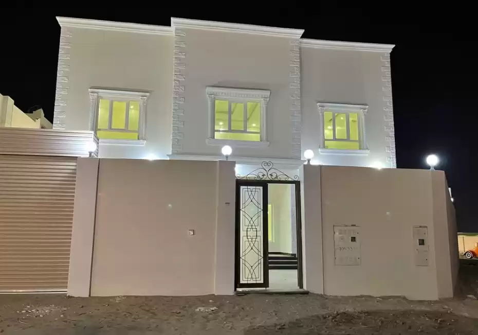 مسکونی املاک آماده 5 اتاق خواب U/F ویلای مستقل  برای اجاره که در دوحه #16865 - 1  image 