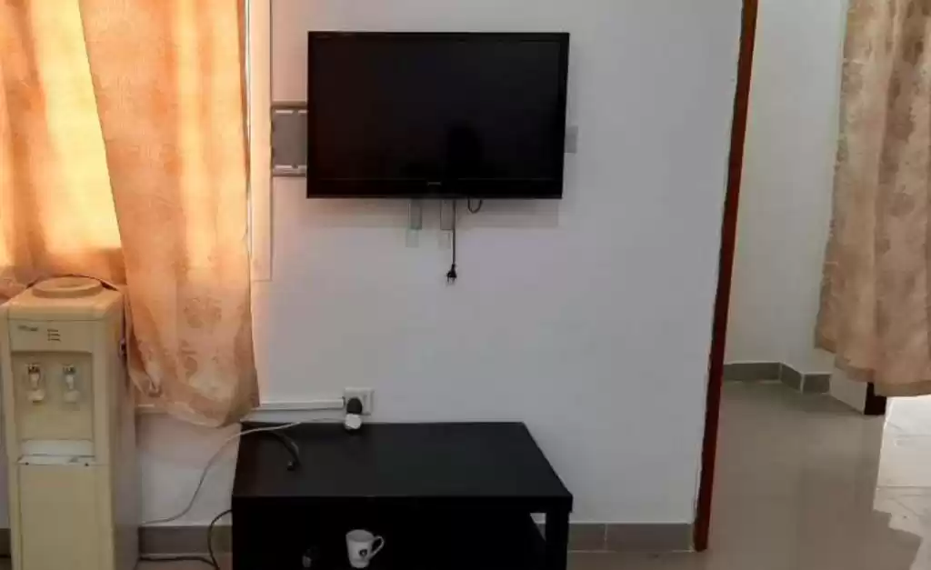 yerleşim Hazır Mülk 1 yatak odası F/F Apartman  kiralık içinde Al Sadd , Doha #16986 - 1  image 