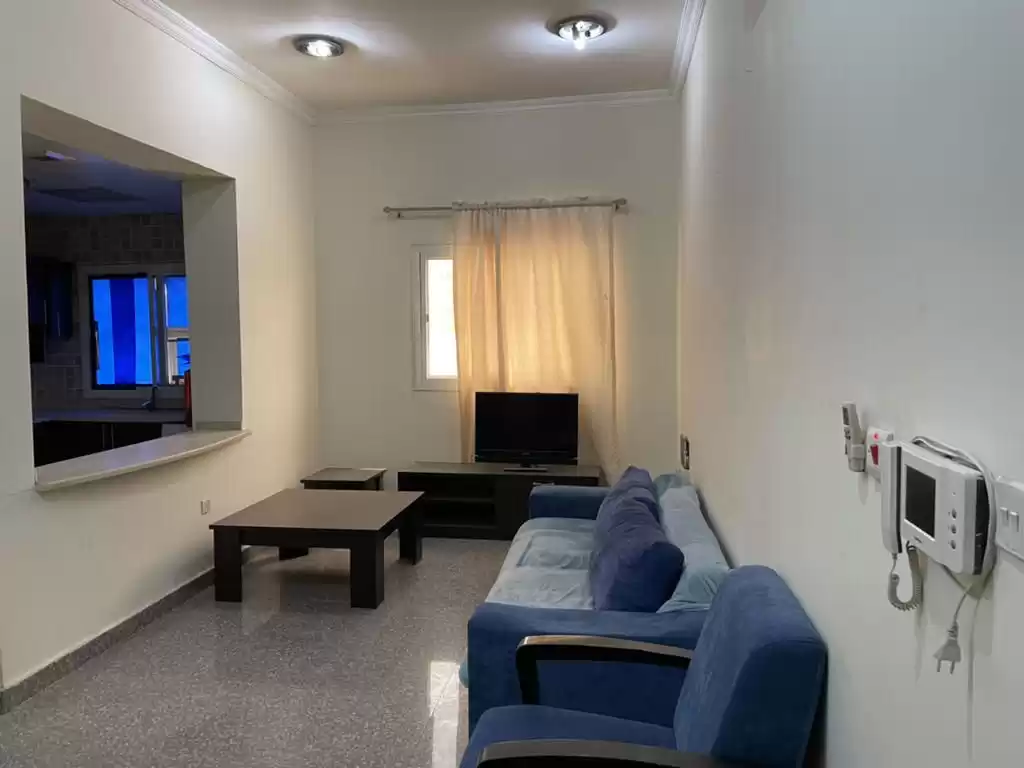 Residential Ready Property 3 Bedrooms F/F Apartment  for rent in Al Sadd , Doha #17040 - 1  image 