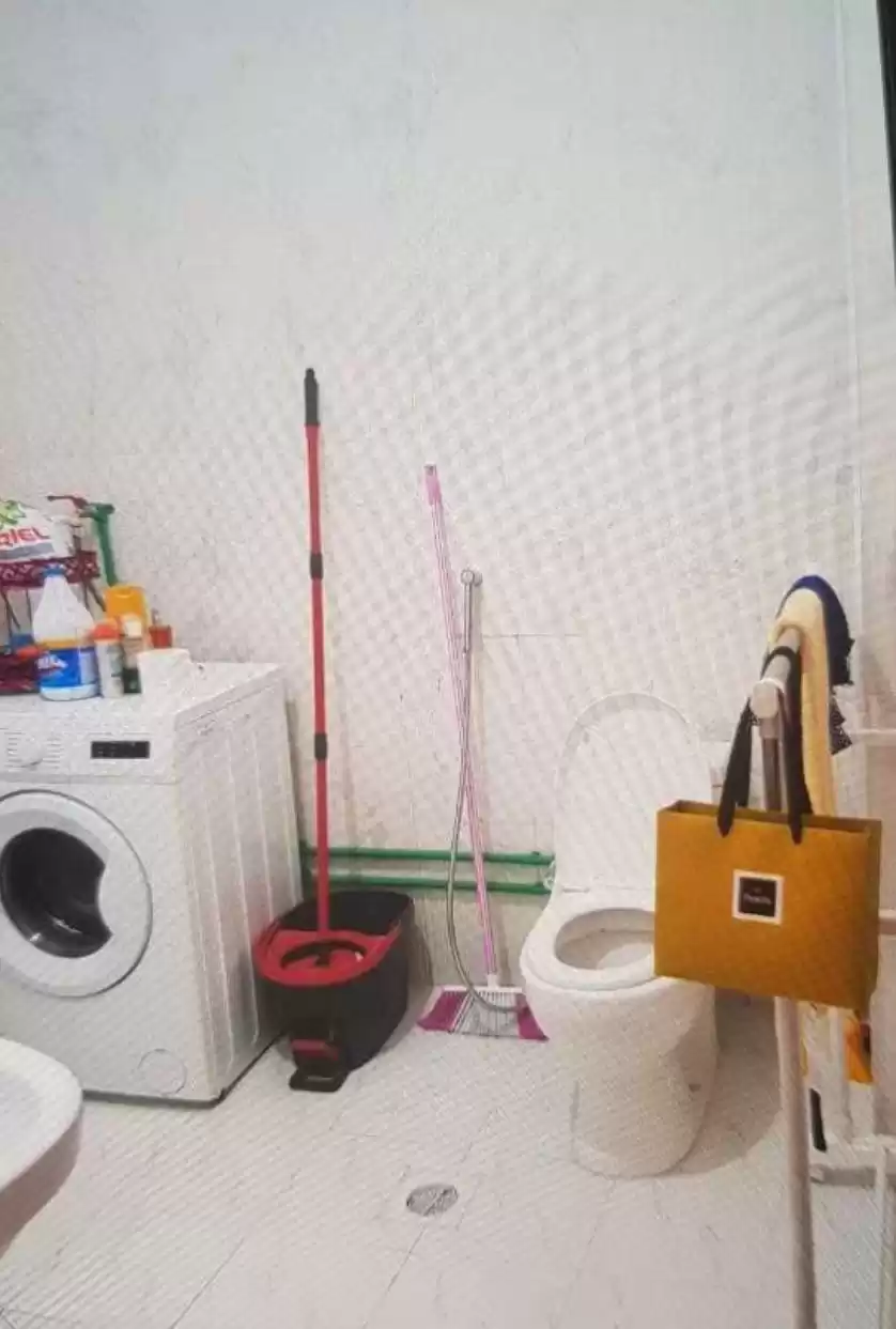 yerleşim Hazır Mülk 1 yatak odası F/F Apartman  kiralık içinde Al Sadd , Doha #17115 - 1  image 