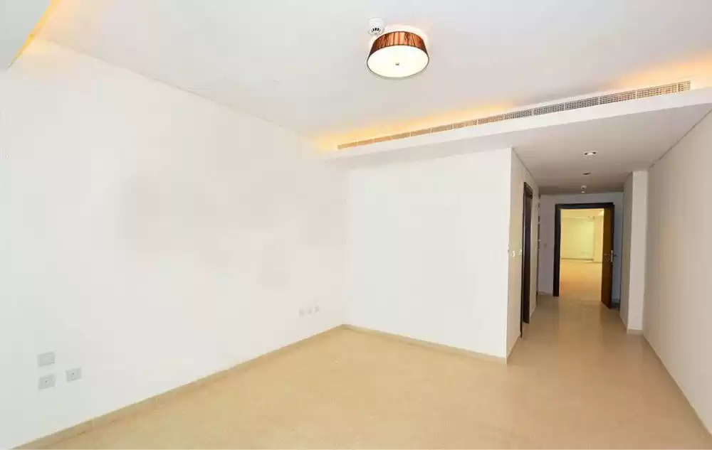 Residential Ready Property 2 Bedrooms S/F Penthouse  for sale in Al Sadd , Doha #17151 - 1  image 