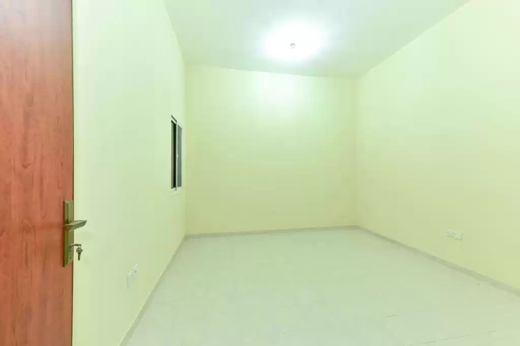 Residencial Listo Propiedad 3 dormitorios U / F Apartamento  alquiler en al-sad , Doha #17203 - 1  image 