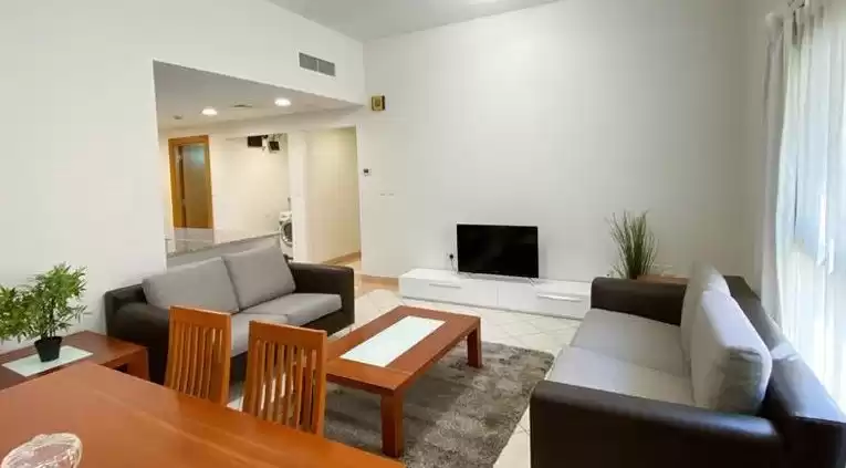 Residential Ready Property 2 Bedrooms S/F Apartment  for rent in Al Sadd , Doha #17209 - 1  image 