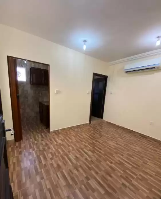 Résidentiel Propriété prête Studio U / f Appartement  a louer au Doha #17288 - 1  image 
