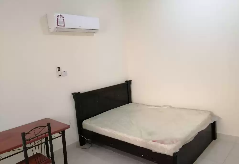 yerleşim Hazır Mülk Stüdyo F/F Apartman  kiralık içinde Al Sadd , Doha #17290 - 1  image 