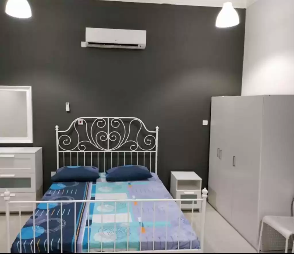 Residential Ready Property Studio F/F Apartment  for rent in Al Sadd , Doha #17445 - 1  image 