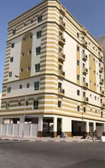 مسکونی املاک آماده 7+ اتاق خواب U/F ساختمان  برای فروش که در السد , دوحه #17518 - 1  image 