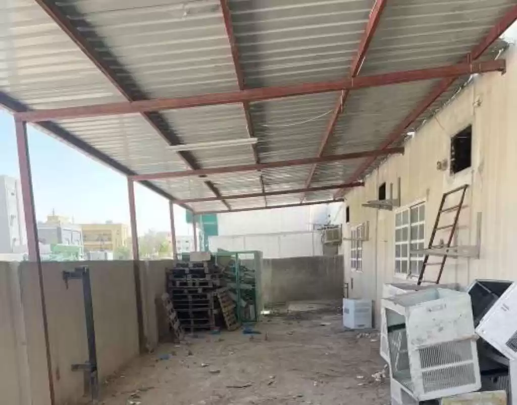 تجاری املاک آماده U/F انبار  برای اجاره که در دوحه #17544 - 1  image 