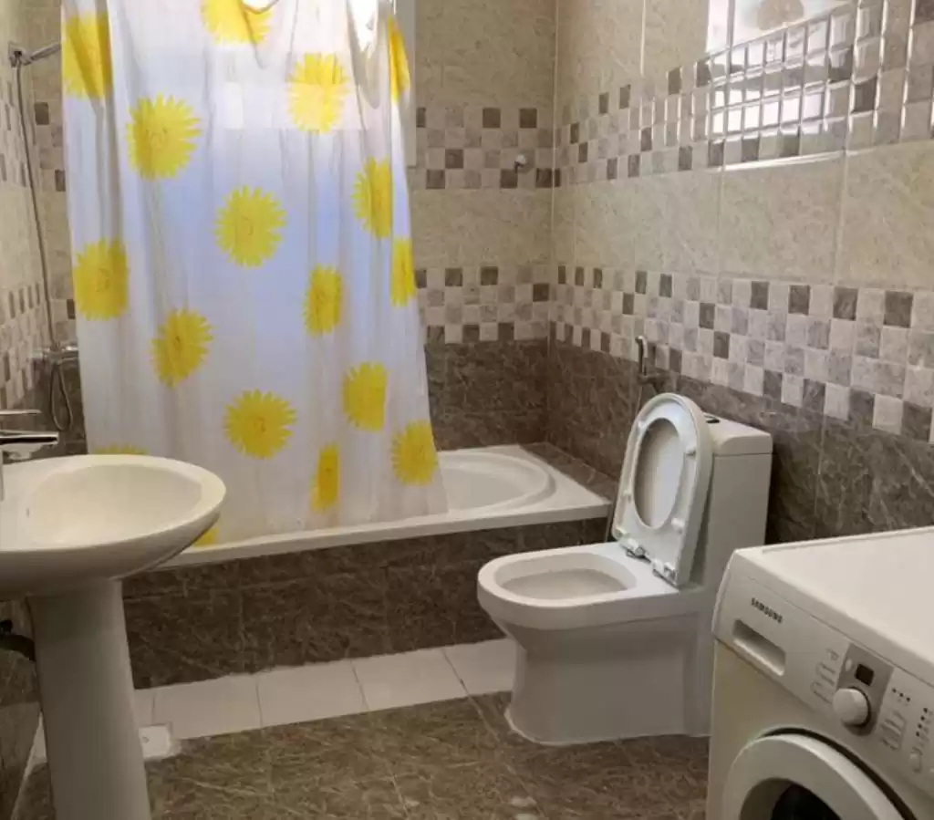 Residential Ready Property 1 Bedroom F/F Apartment  for rent in Al Sadd , Doha #17600 - 1  image 