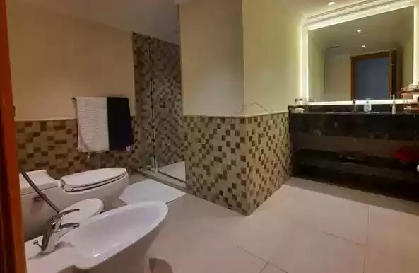 住宅 就绪物业 2 间卧室 楼/楼 公寓  出售 在 萨德 , 多哈 #17744 - 1  image 