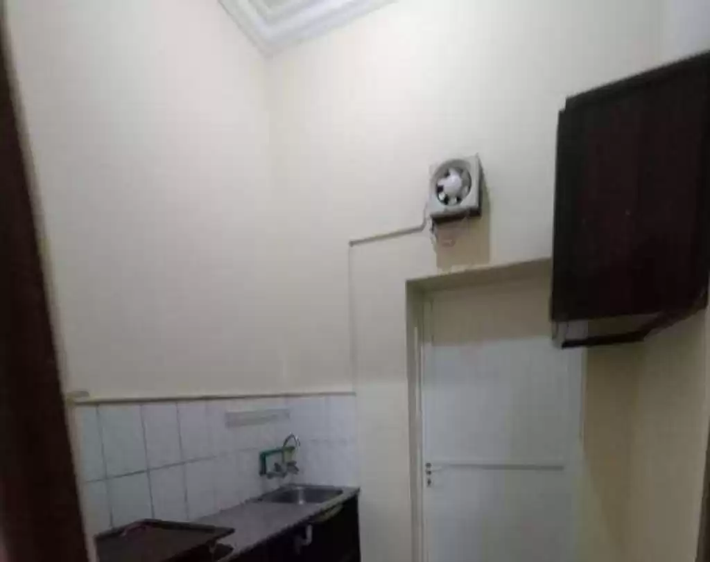 مسکونی املاک آماده 1 اتاق خواب U/F اپارتمان  برای اجاره که در دوحه #17753 - 1  image 