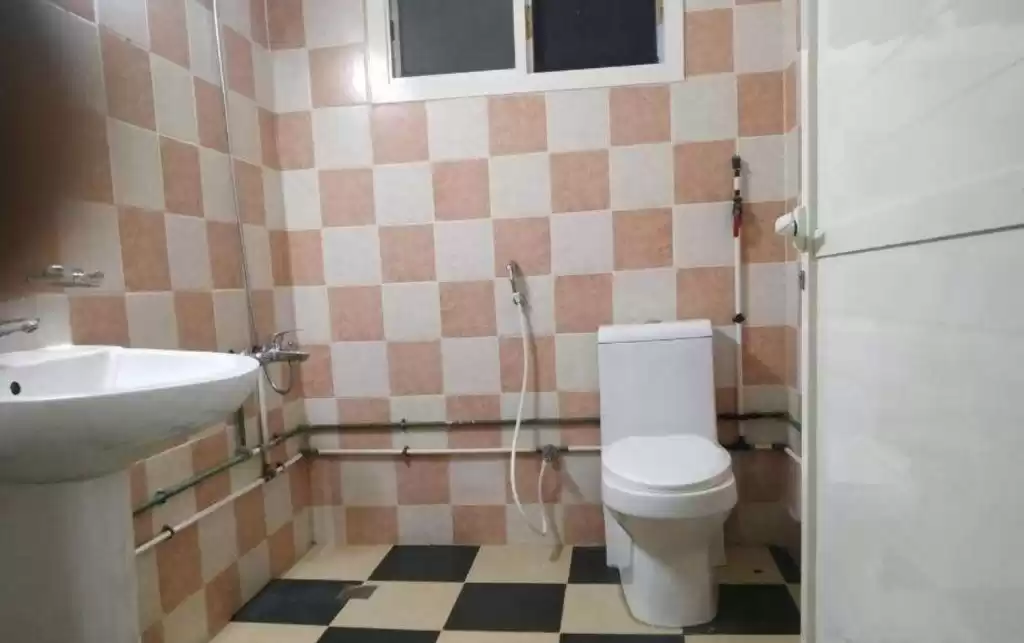 Residential Ready Property 1 Bedroom U/F Apartment  for rent in Al Sadd , Doha #17788 - 1  image 