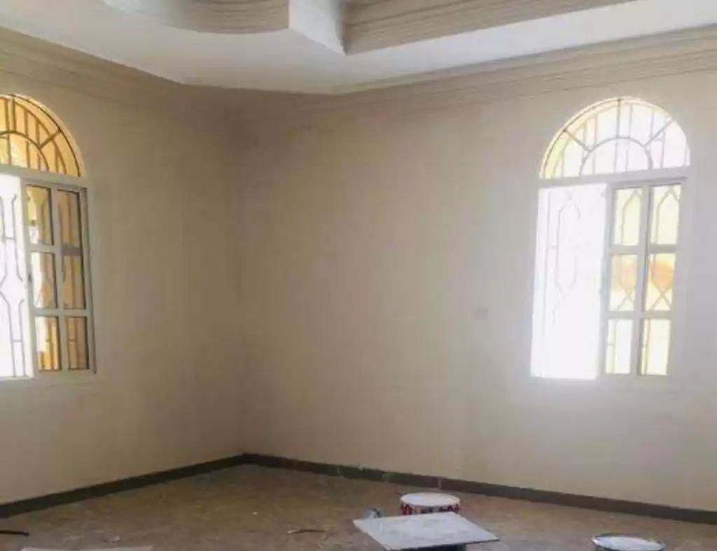 Residential Ready Property 5 Bedrooms U/F Standalone Villa  for rent in Al Sadd , Doha #17849 - 1  image 