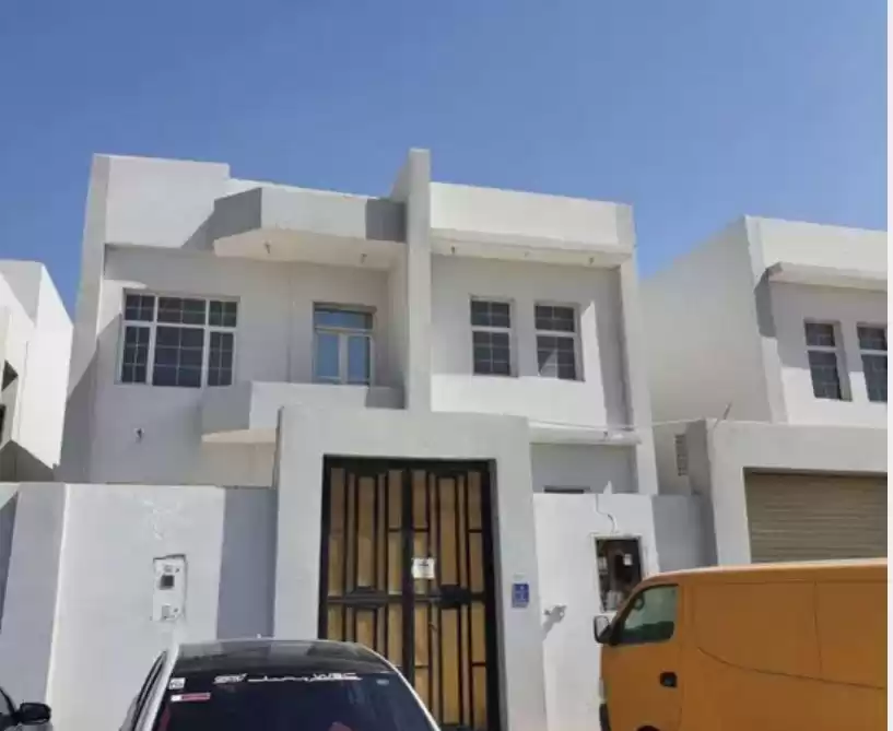 سكني عقار جاهز 6 غرف  غير مفروش فيلا  للبيع في السد , الدوحة #17933 - 1  صورة 