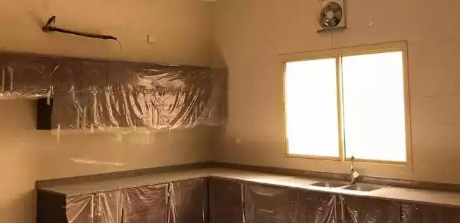 Residential Ready Property 7+ Bedrooms U/F Standalone Villa  for sale in Al Sadd , Doha #17992 - 1  image 
