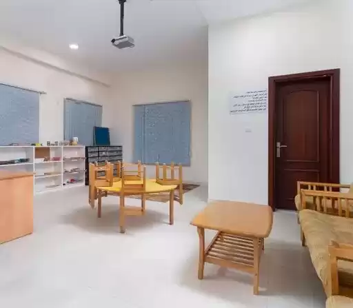 Wohn Klaar eigendom 7 Schlafzimmer U/F Alleinstehende Villa  zu verkaufen in Doha #18042 - 1  image 