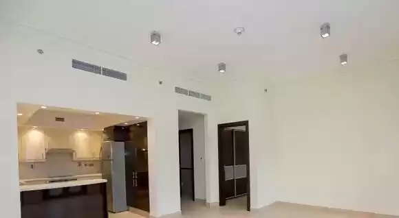 yerleşim Hazır Mülk 1 yatak odası S/F Apartman  kiralık içinde Al Sadd , Doha #18258 - 1  image 