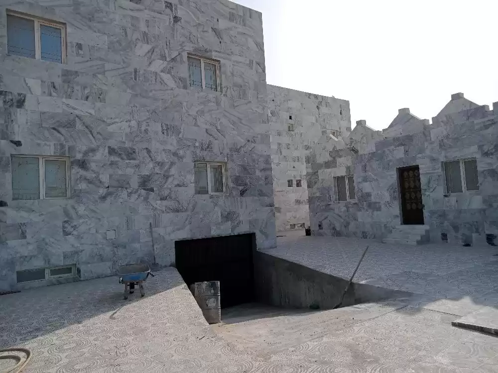 سكني عقار جاهز 7+ غرف  غير مفروش فيلا  للبيع في السد , الدوحة #18380 - 1  صورة 